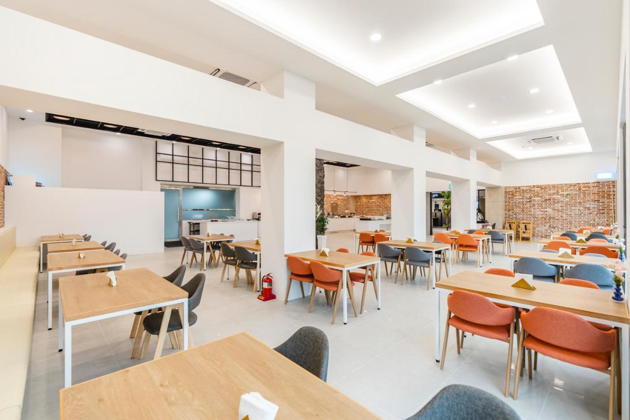 Hallim Resort Jeju Bagian luar foto
